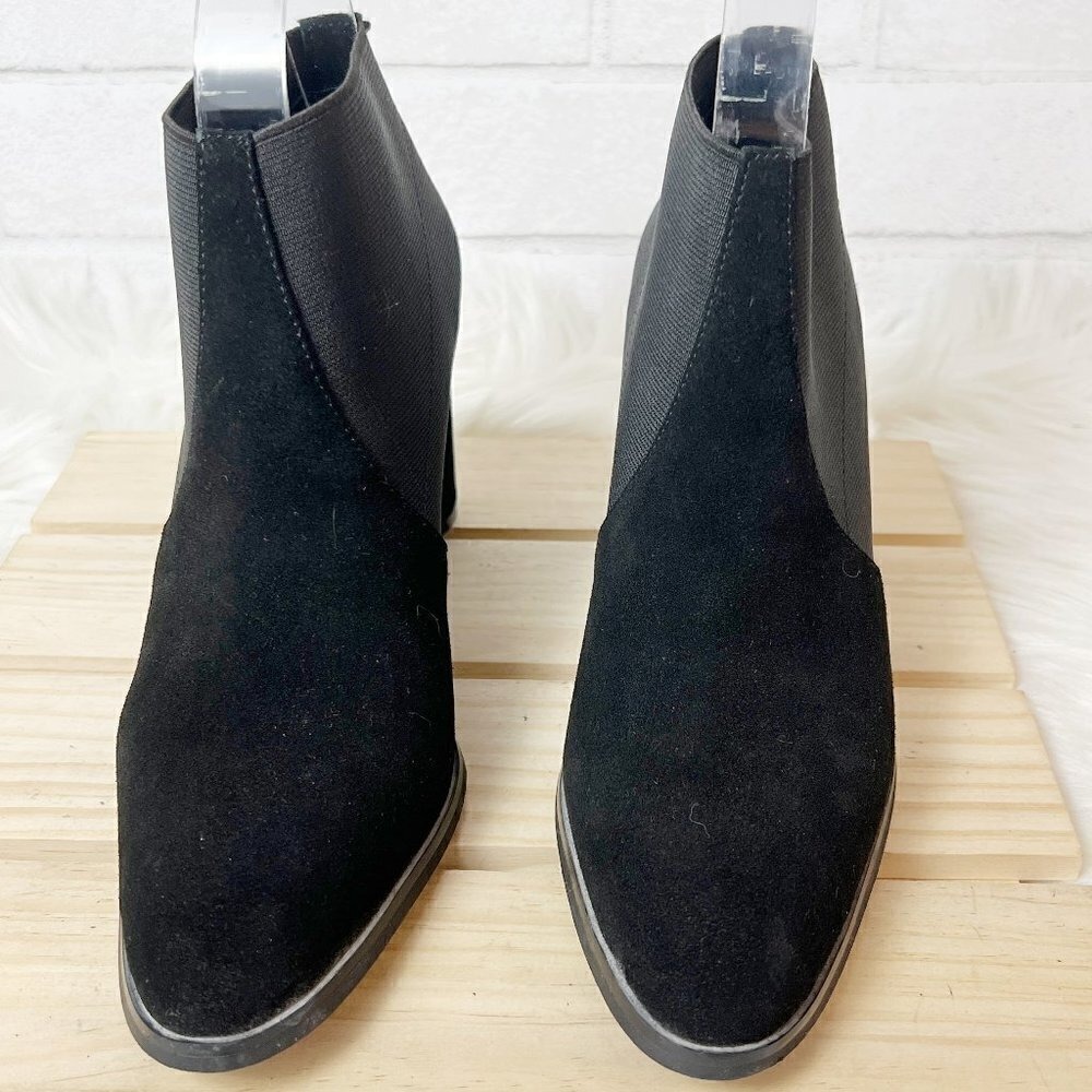 Intentionally Blank Black Round Heel Suede Ankle Boots Booties Women's Size 7 - Picture 3 of 9
